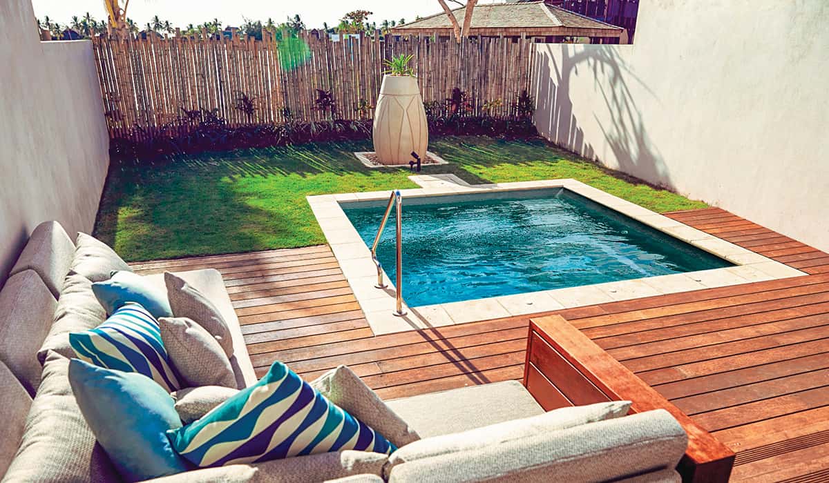 What is a Cocktail pool - and Should You Add One to Your Backyard?